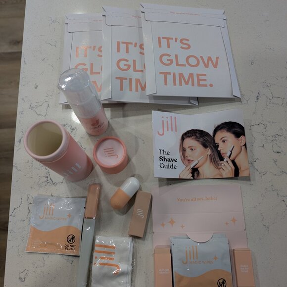 Jill Razor Starter Kit+ - Picture 2 of 2